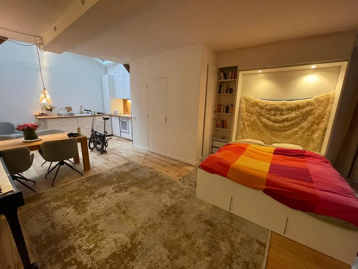 Chambres Studio Eleusis-Paris